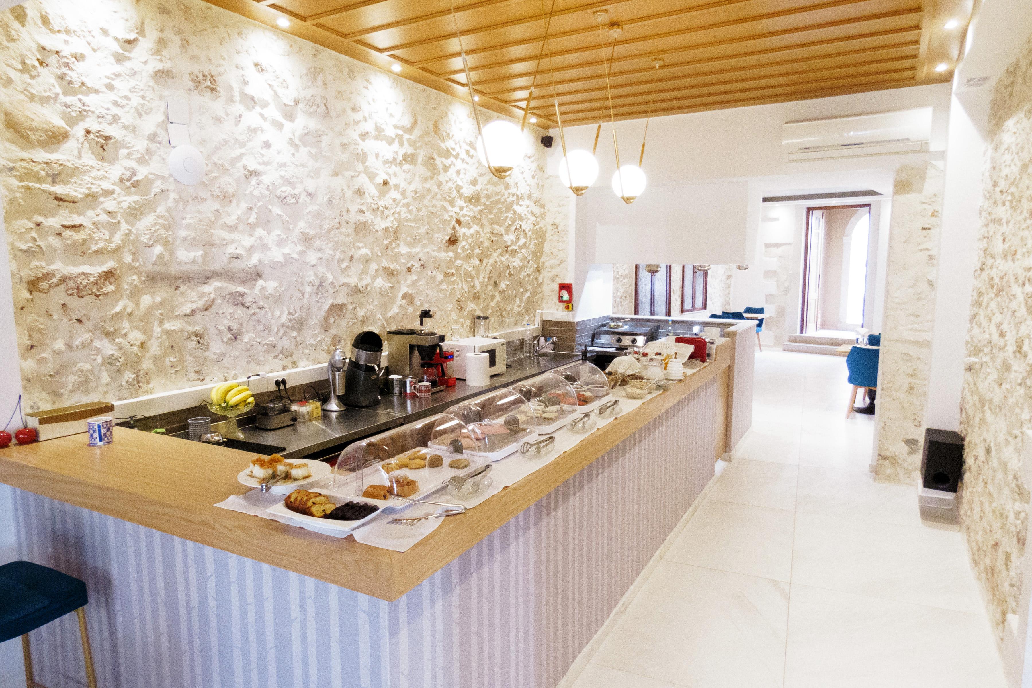 Casa Moazzo Suites And Apartments Rethymno  ภายนอก รูปภาพ
